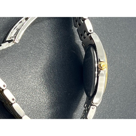 Movado Authentic Folio Museum Two-Tone‎ Watch Black & Gold Ref. 81.E4.9812 main image 15